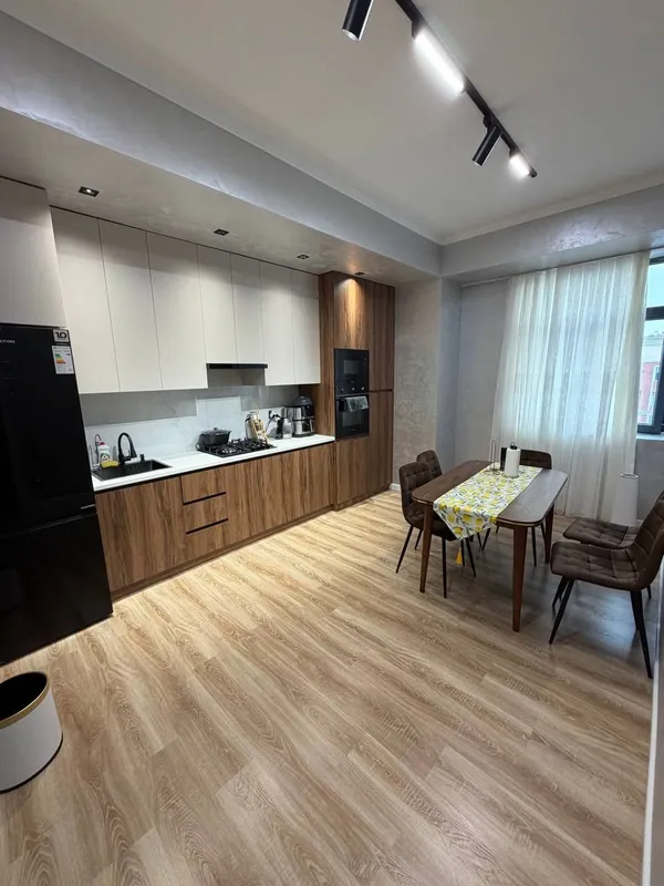 Продам! 2х ком. Юнусабад-18 новостройка 2 Продам! 2х ком. Юнусабад-18 новостройка 2
