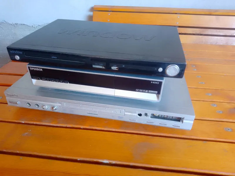 Иккита DVD ва OPENBOX тунер кизикганлага. — фото 3