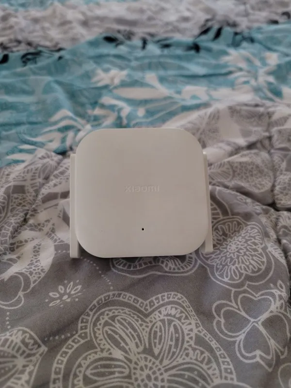Усилитель Wi-Fi Xiaomi Mi Range Extender N300 3 Усилитель Wi-Fi Xiaomi Mi Range Extender N300 3