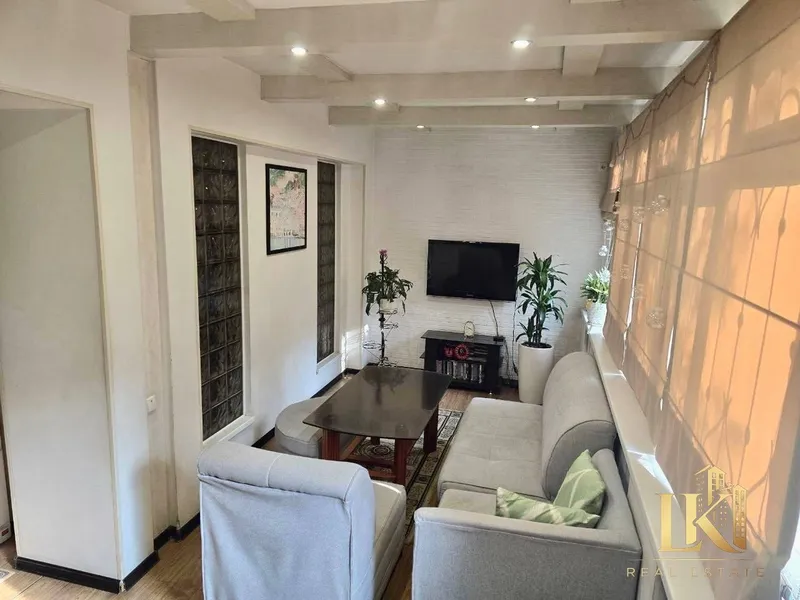 Продаётся 7-комнатная квартира, 169 м², 2/5, Яшнабадский район (ориентир: посольство Японии) 3