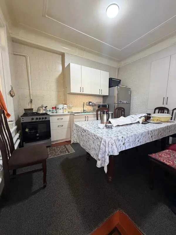 9 xonali kvartira, 250 m2, Mirzo Ulug'bek 4 9 xonali kvartira, 250 m2, Mirzo Ulug'bek 4