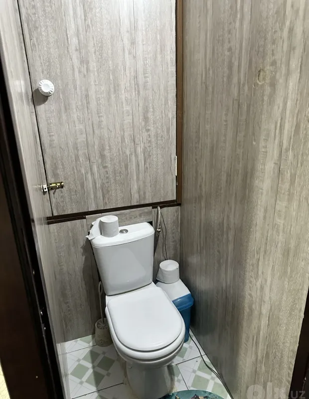 Продаю 2-комнатную квартиру, переделанную в 3 комнаты, 4/4 этаж, балкон 1,5×6. ТТЗ-2. 8