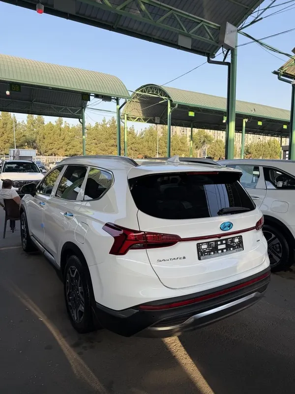 Hyundai Santafee в идеальном состоянии 2 Hyundai Santafee в идеальном состоянии 2