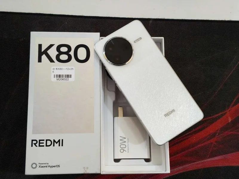 Redmi K80 12/256Gb 3 Redmi K80 12/256Gb 3