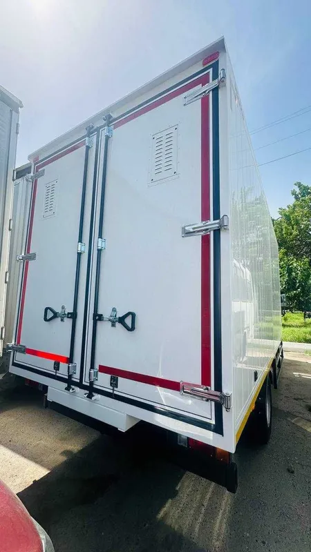ISUZU NPR82L Avtofurgon Tayyor! 2026 — фото 1