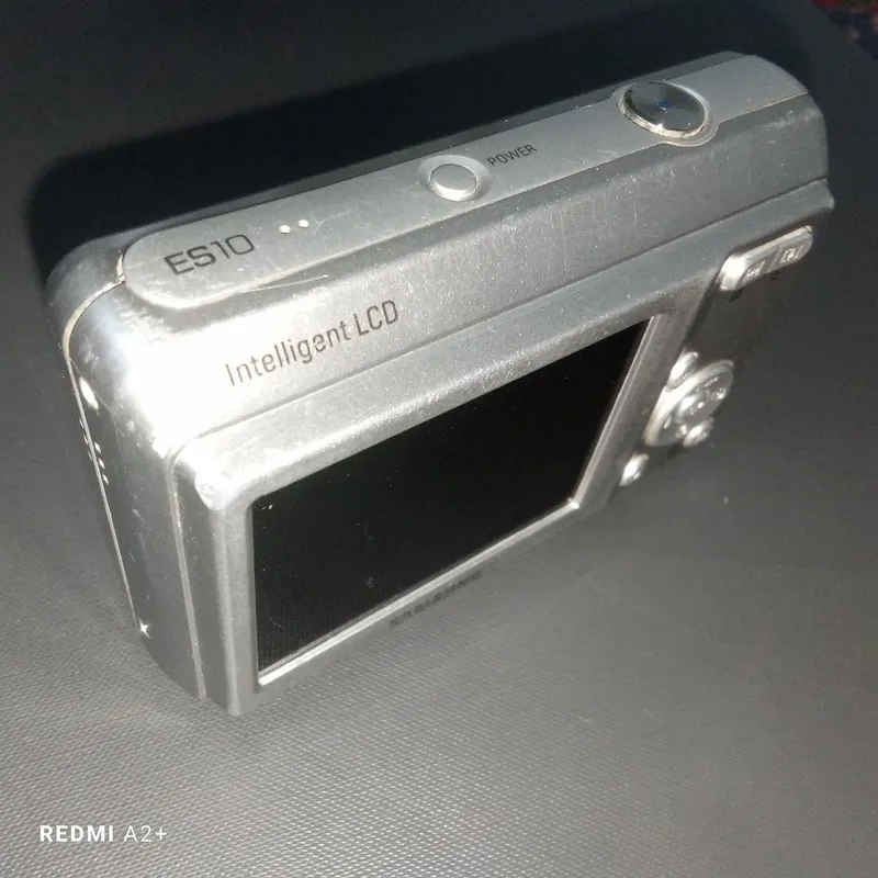 Samsung ES10 Camera. Made in china, SAMSUNG OPTO-ELECTRONICS CA.,LTD