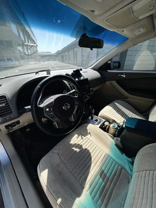 Nissan Altima Srochna sotiladi Metan gaz Gen bor naxtka — фото 4