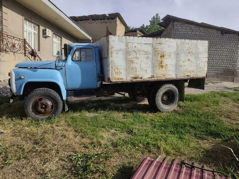 Gaz 53 sotiladi tez
