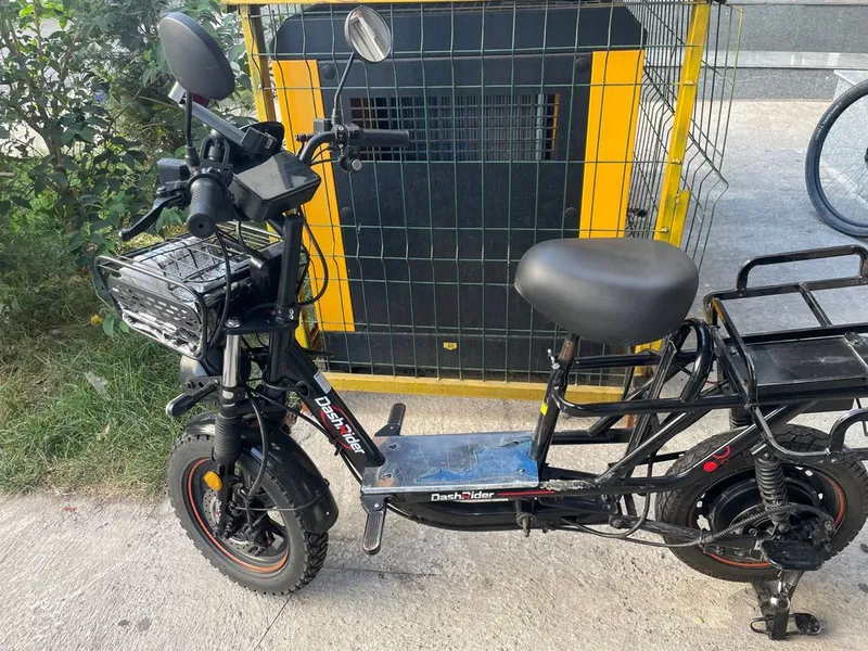 Dash rider elektroskuter 4