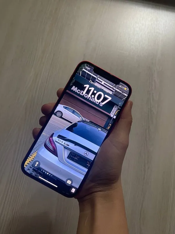 Iphone 12 qizil  ochilmagan aybi uxasi ishlamaydi — фото 1