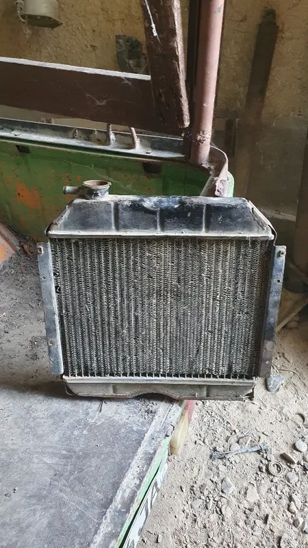 Moskvich Radiator Sotiladi