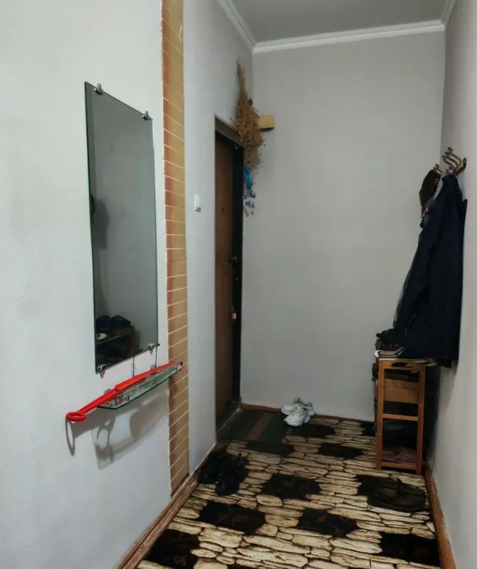 продаю большую однокомнатную квартиру — фото 1