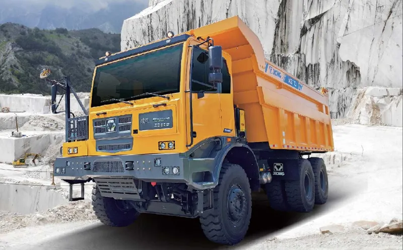 Карьерный самосвал XG110