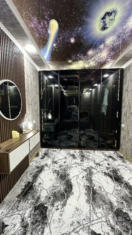 Продаётся современная квартира с авторским ремонтом и гардеробной — фото 1