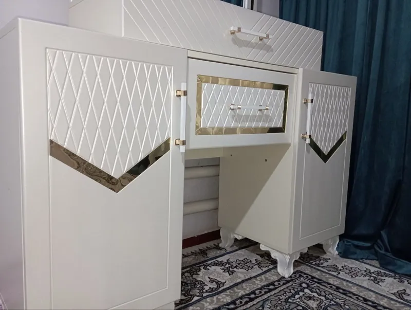 Uy jihozlari sandiq