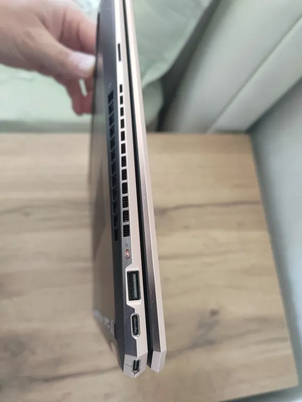 HP spectre x360 | i7-1165g7 | RAM 16 | NVME 512 — фото 3