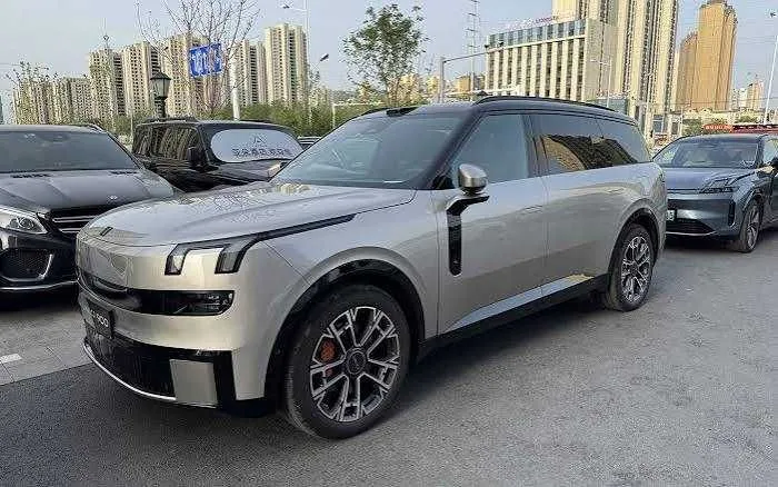 Lyn&Co 2T 2026 boshlang'ich 12.400$