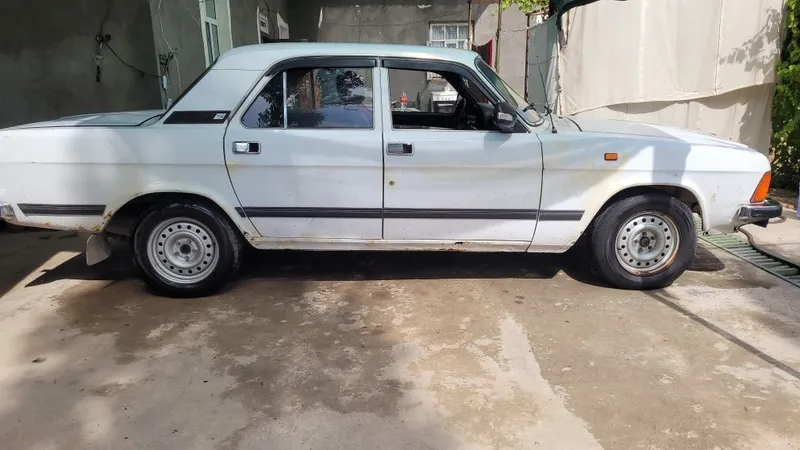 Gaz volga 3102 naxadu yurib turgan 4