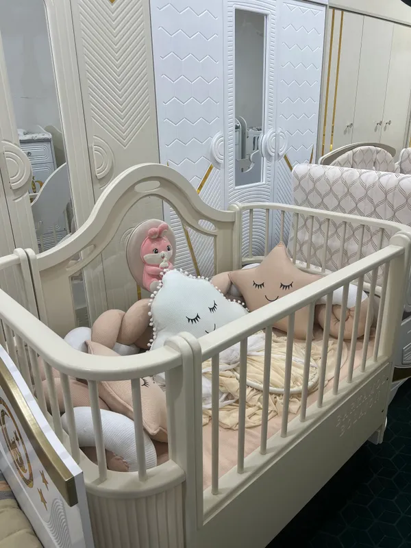 Продаётся детская кроватка Продаётся детская кроватка