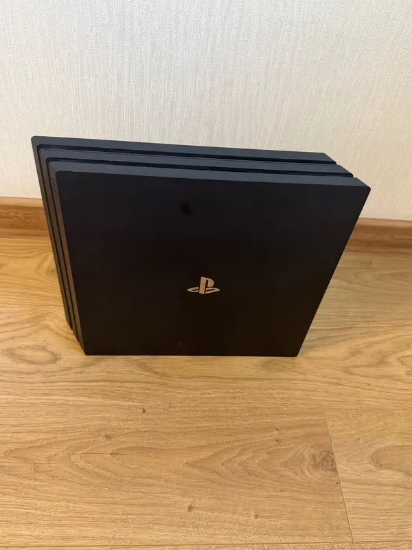 To‘liq to‘plam: PlayStation4 (PS4) pristavkasi kreslo, rul va pedallar bilan 7 To‘liq to‘plam: PlayStation4 (PS4) pristavkasi kreslo, rul va pedallar bilan 7