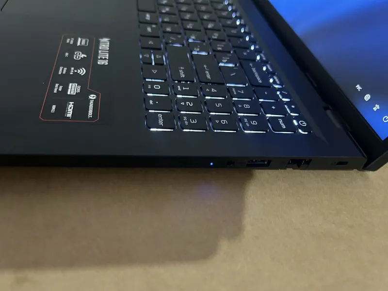 Acer Nitro Lite NL16-71G-790D — фото 1