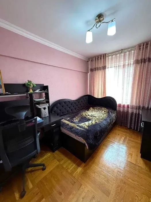 Продается квартира — фото 1