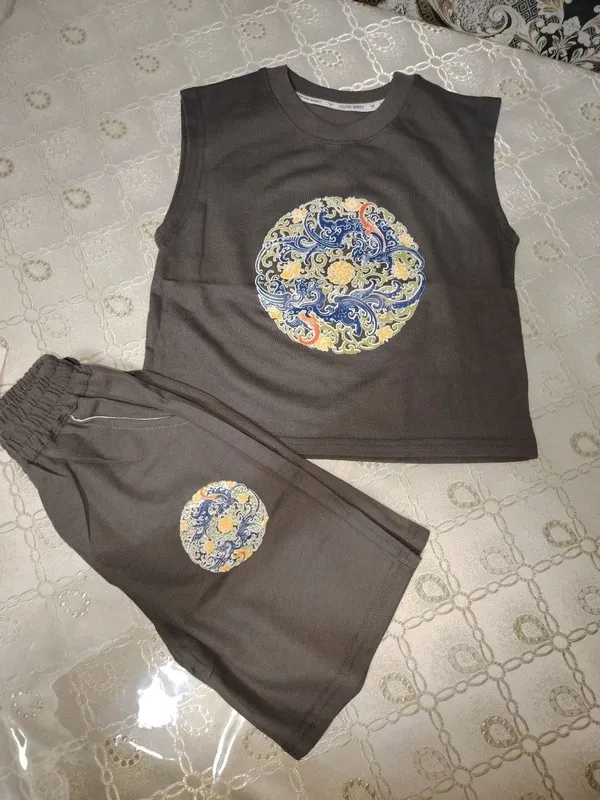 Xitoy bolalar kiyimlari