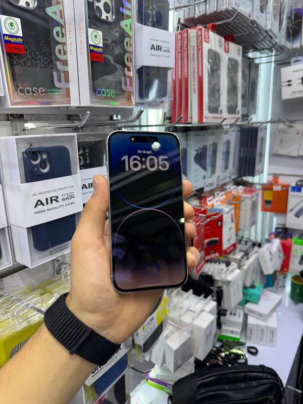 iPhone 14 Pro 3 iPhone 14 Pro 3