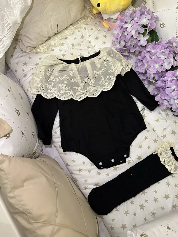 Qizaloqlarmzga body razmer 3-6 / 6-9