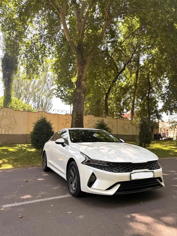 Продаётся  KIA K5 в идеальном состоянии