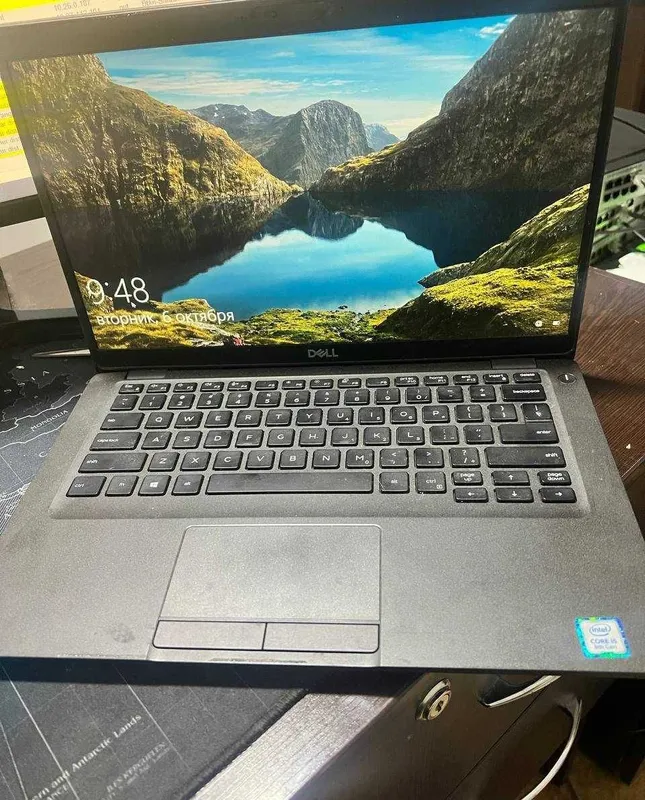 Dell Latitude 5400 | 14" FHD IPS | i5-8365U | 8GB DDR4 | 256GB SSD NVMe 2 Dell Latitude 5400 | 14" FHD IPS | i5-8365U | 8GB DDR4 | 256GB SSD NVMe 2