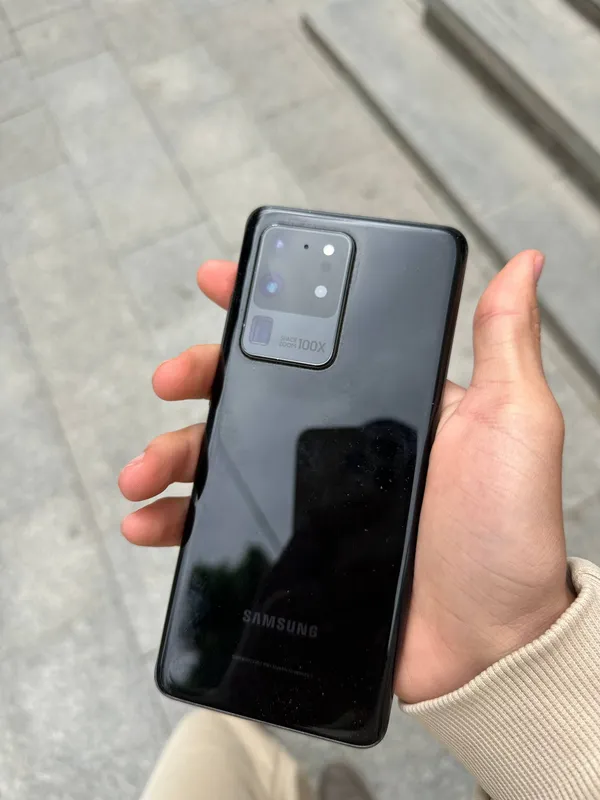 Samsung S20 ultra 12/256 talik ideal holatda