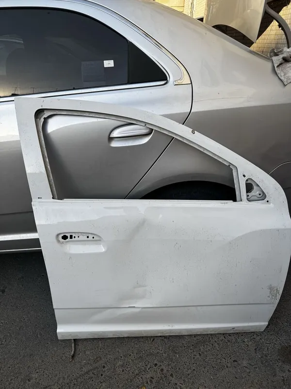 Cobalt eshik toza zavod oldi ong tomon miatina qisa boldi srocniga 1