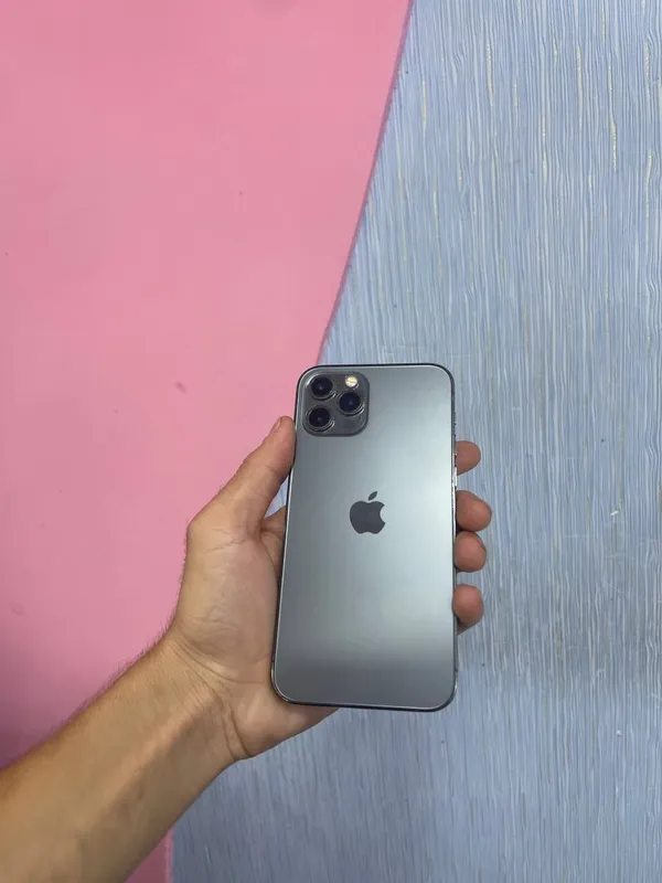 iPhone 12 pro 256 gb 1 iPhone 12 pro 256 gb 1