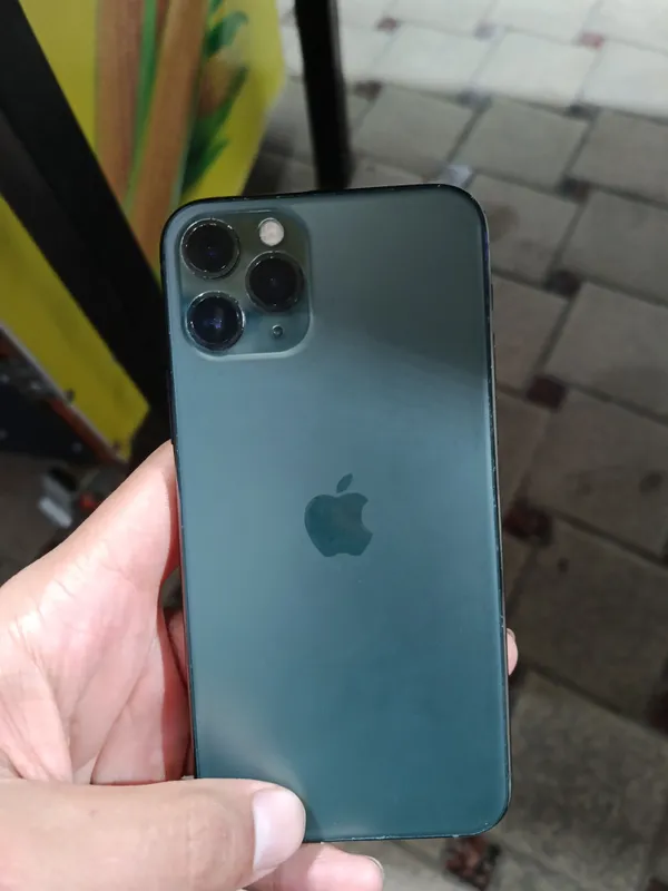 iphone 11 pro 4