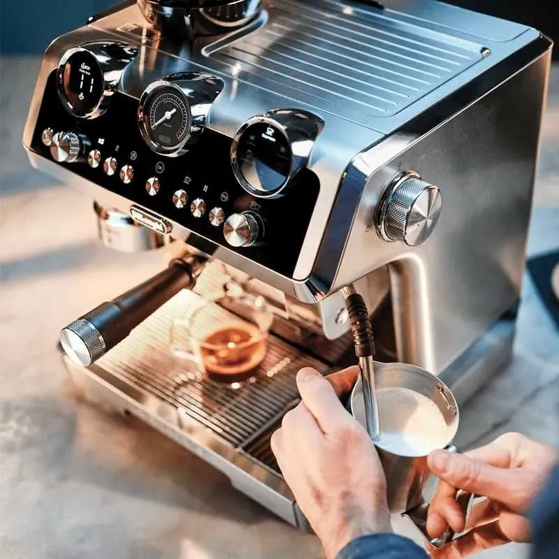 DeLonghi Кофеварка и Кофемашина EC9865.M La Specialista Maestro — фото 2