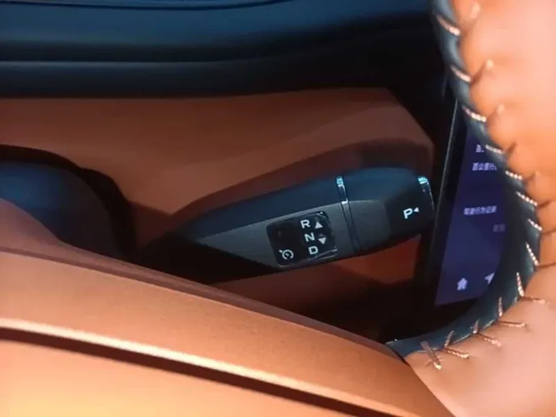 CHANGAN NEVO Q07 215 Prestige Edition — фото 7