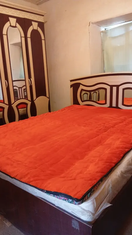 Spanli garnitur sotiladi narxi 7 million