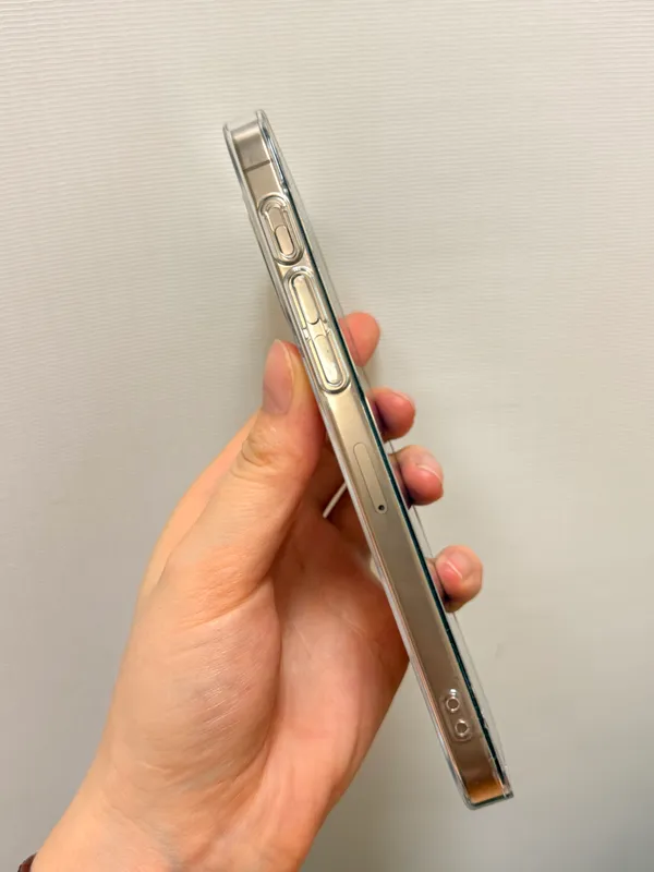 iPhone 16 Pro Max 7