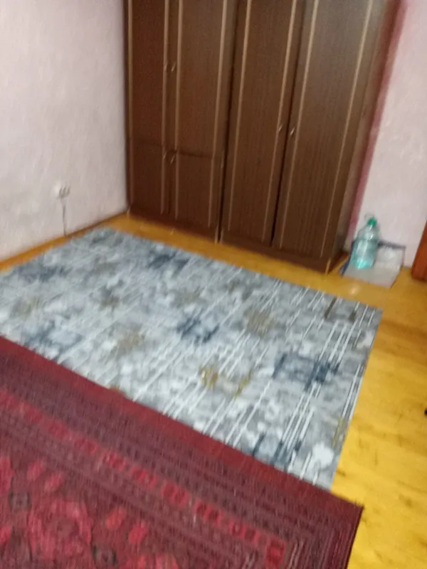 Квартира 11поликеленика 3эт 1хоналик ижорага берилади