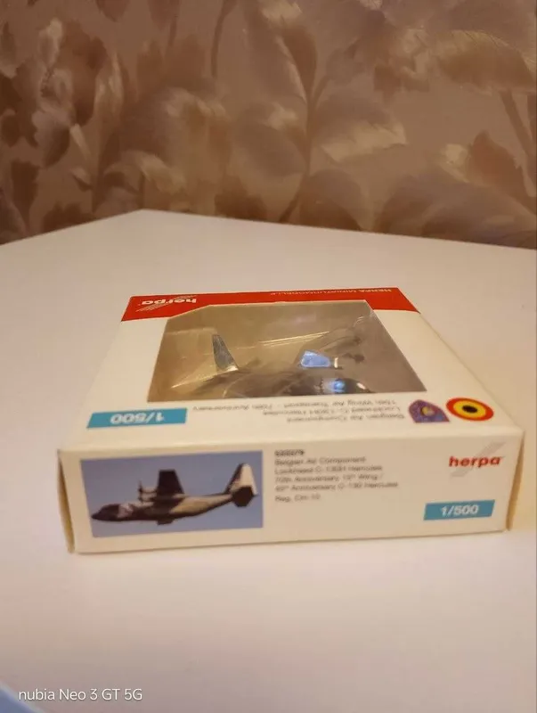 3 модели Lockheed C-130 Hercules (ВВС Бельгии и Нидерландов) от Herpa. 8 3 модели Lockheed C-130 Hercules (ВВС Бельгии и Нидерландов) от Herpa. 8