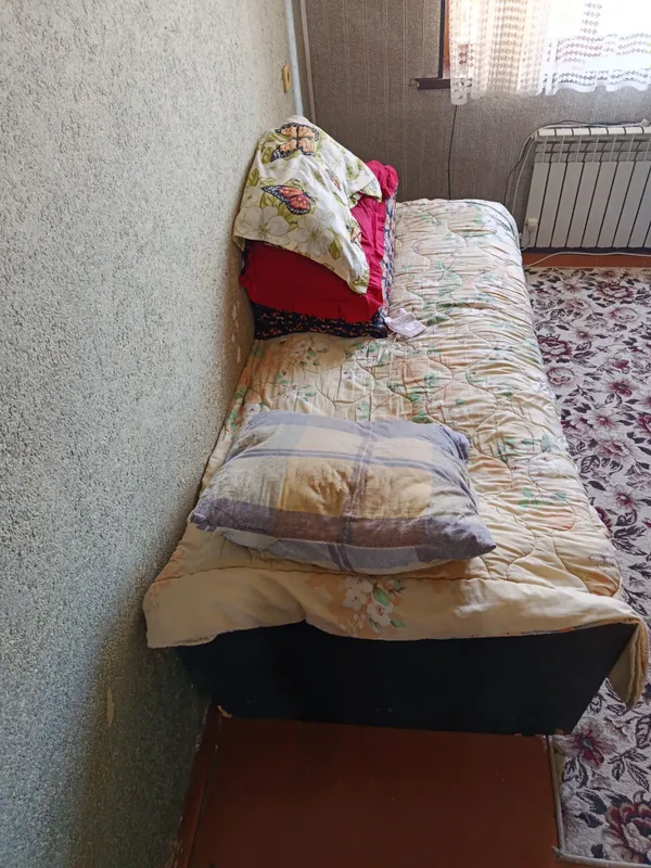 Шкаф с антресоль и прочный 1 спальни кровать — фото 3