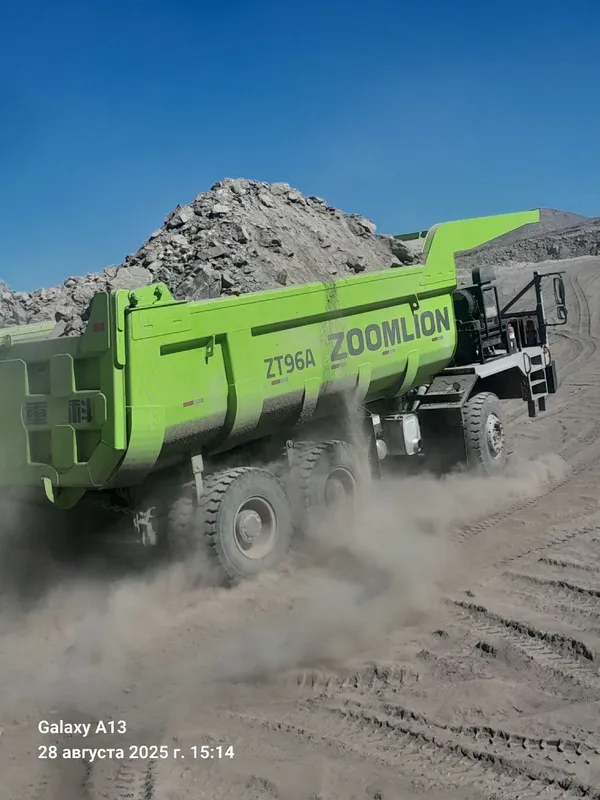 Карьерный автосамосвал ZOOMLION 1