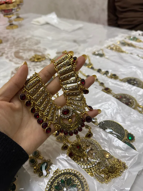 Восточные украшения из Самарканда.