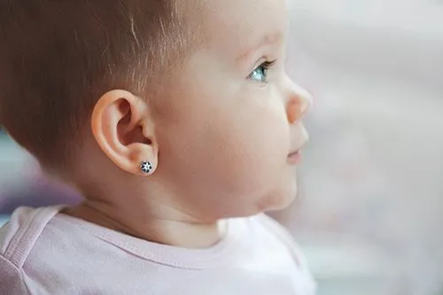 Прокалывание ушей для детей и взрослых одноразовым пистолетом — фото 1
