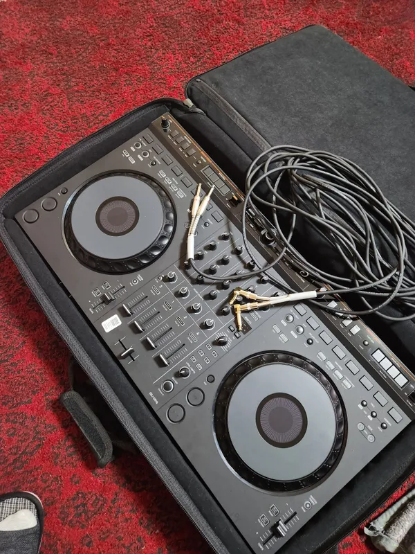 Pioneer DDJ GRV6 6 Pioneer DDJ GRV6 6