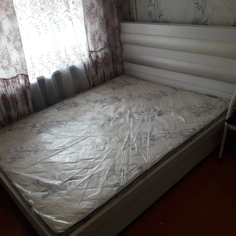 Кровать белая ... — фото 1