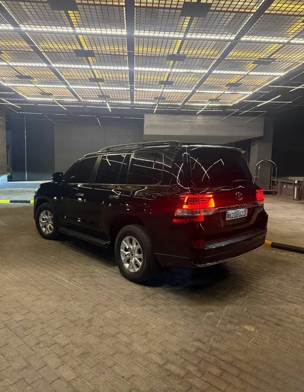 Land Cruiser 200 xizmatlari 6 Land Cruiser 200 xizmatlari 6