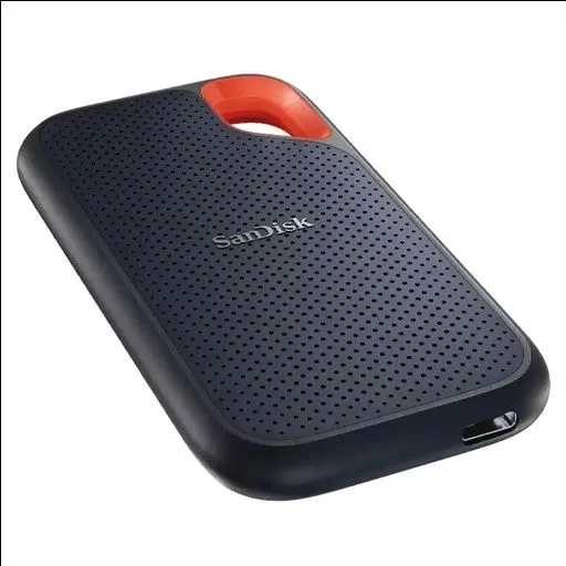 Внешний жесткий диск Sandisk Extreme Portable SSD V2 4TB, черный — фото 1