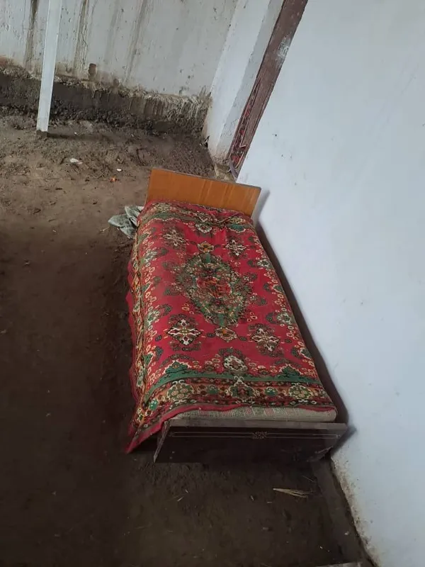 Диван сатилады бахасы келисимли